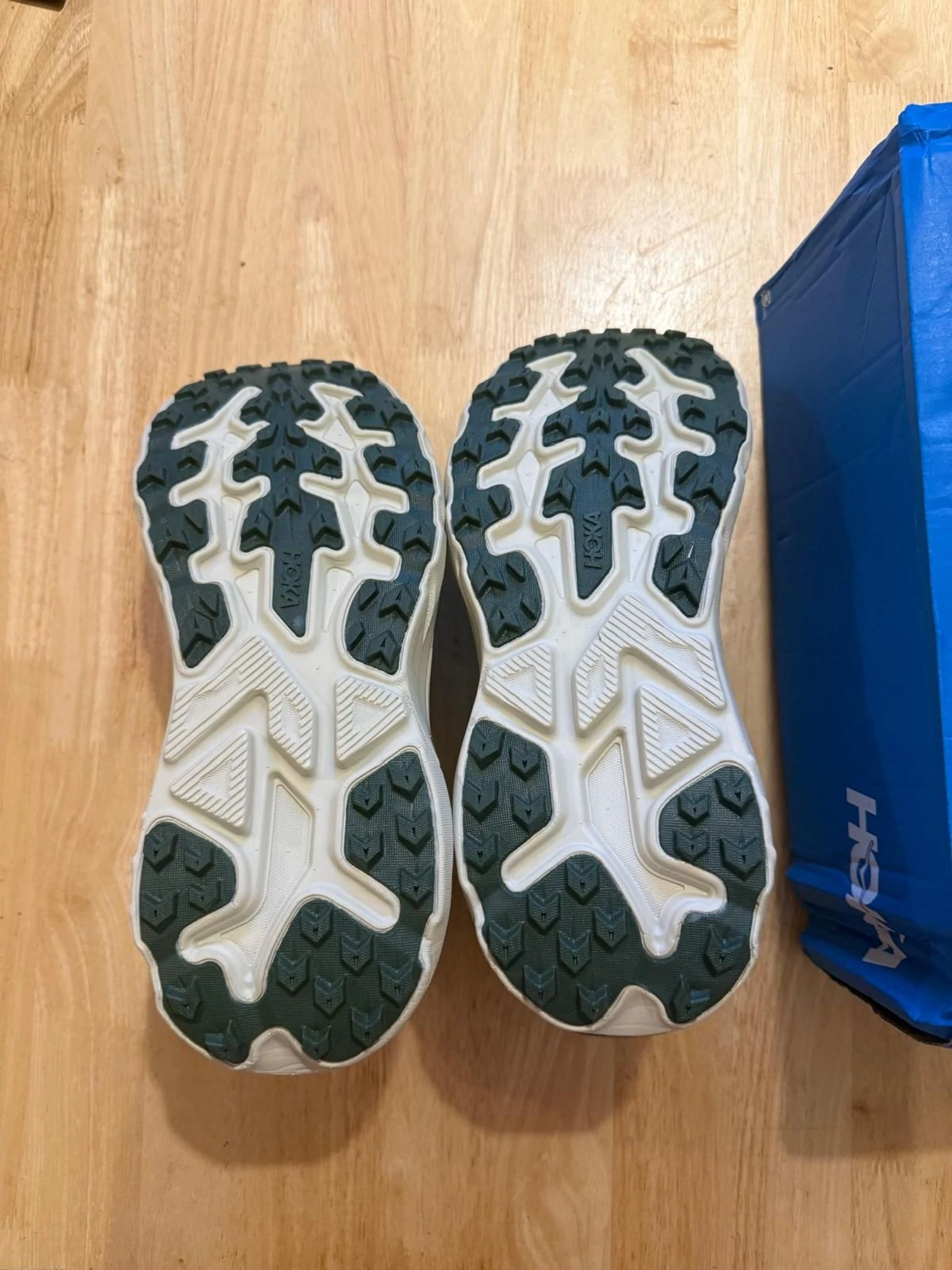 Hoka Challenger 8 Maat 42 – photo 4
